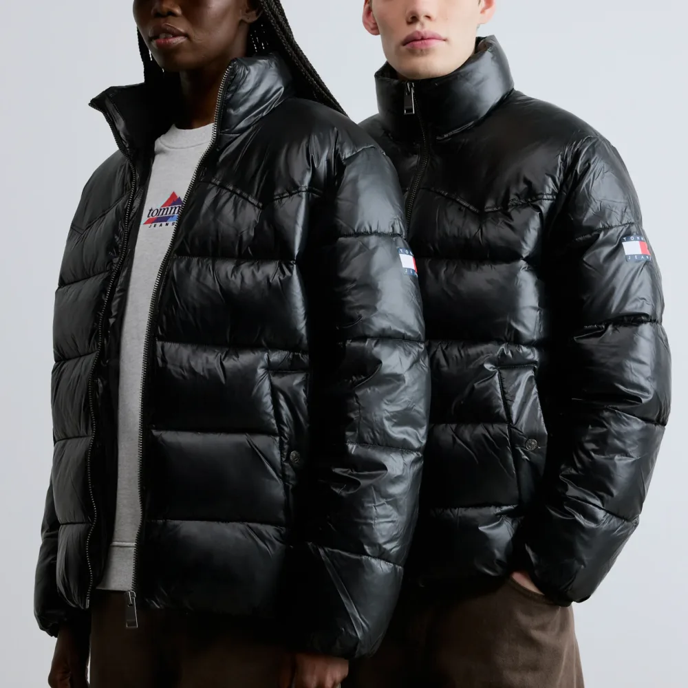 Tommy Jeans-WATER REPELLENT TWILL RELAXED PUFFER JACKET - Winter jacket - black