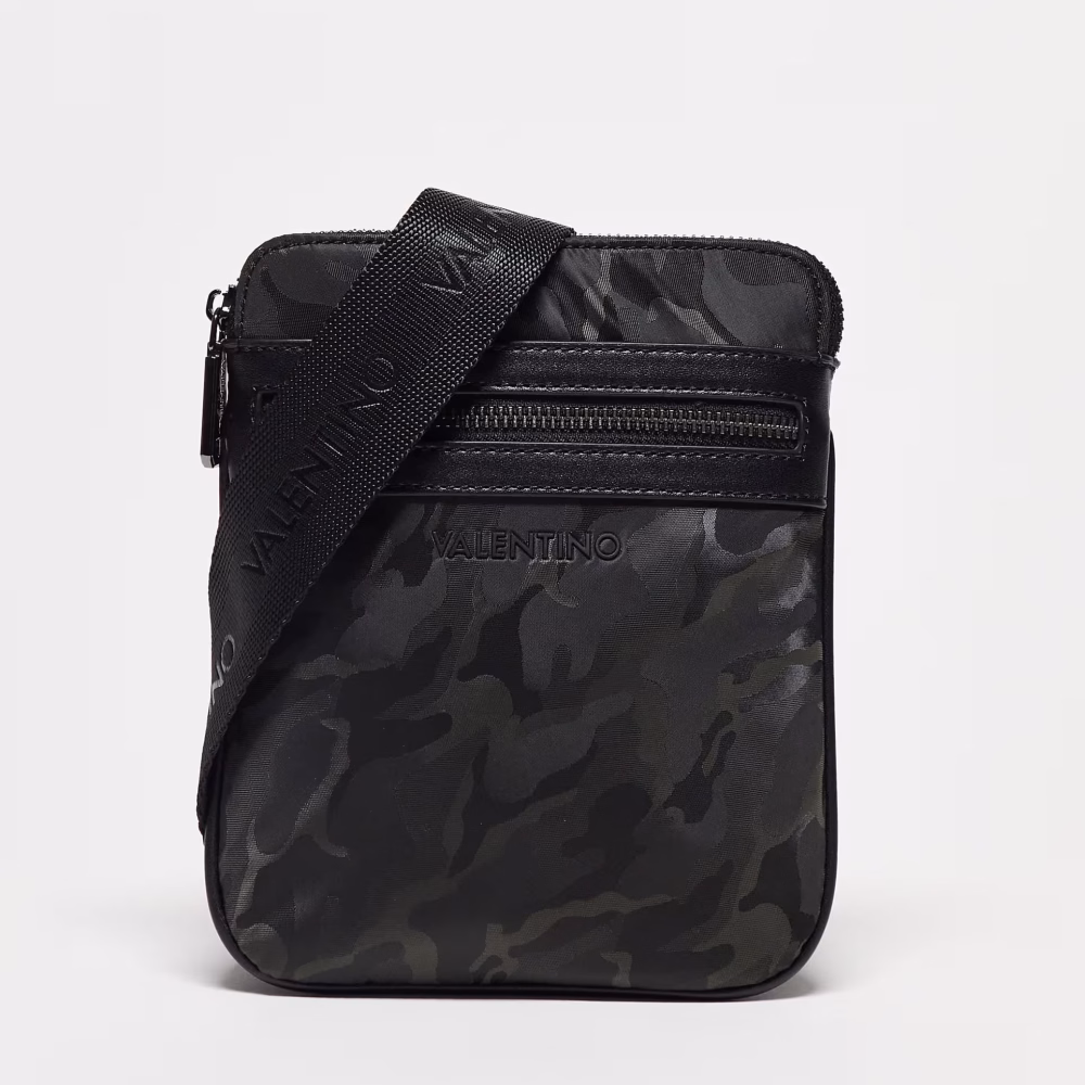 Valentino nachos cross body bag in black