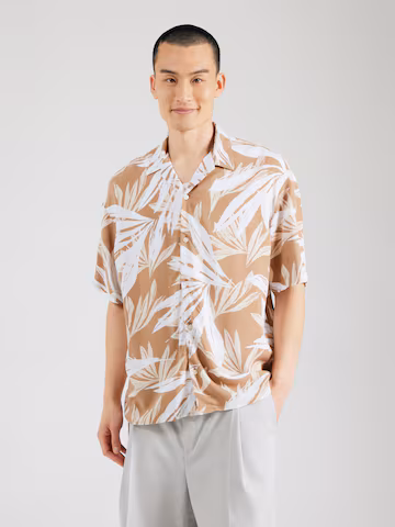 JACK & JONES Comfort fit Button Up Shirt 'JJEJeff Tropical' in Khaki